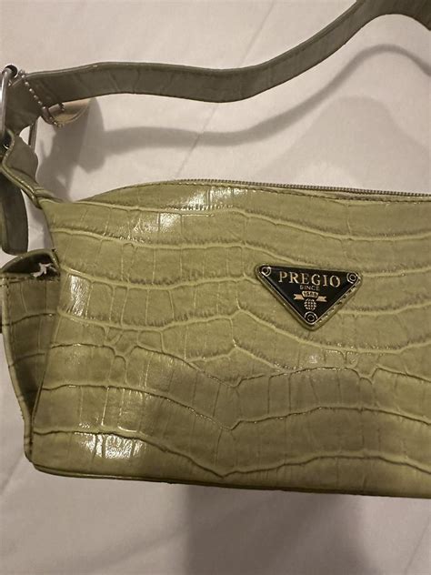 pregio purse.